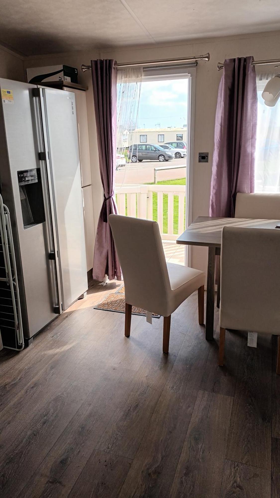 3 Bedroom Caravan St Osyth With Free Wifi And Parking Apartment *